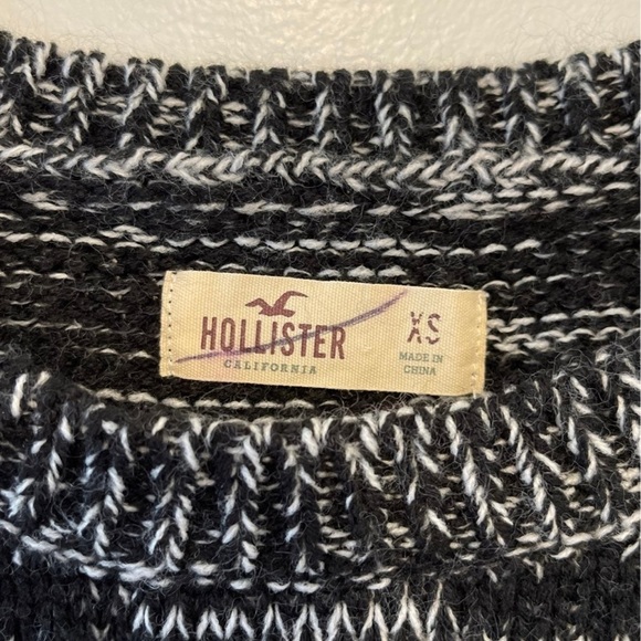 Hollister Grey Fringe Sweater XS Warm Slouchy Cozy - Picture 2 of 4